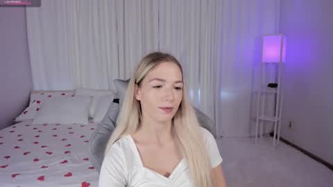 Susan online show from September 25, 3:27 am