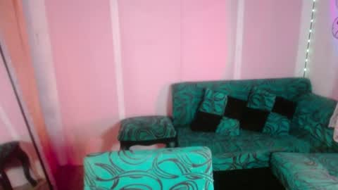 susy online show from August 2, 12:57 am