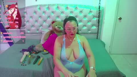 Sussy  online show from January 21, 9:46 pm