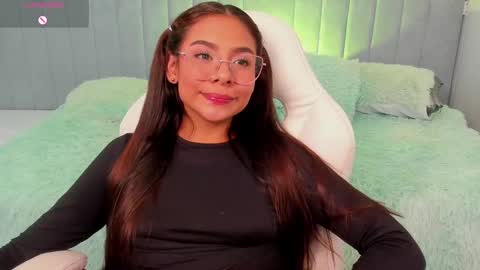 Snapshot of sussy_sweet4u chatting on September 9, 3:56 pm sussy_sweet4u online show from September 9, 3:56 pm