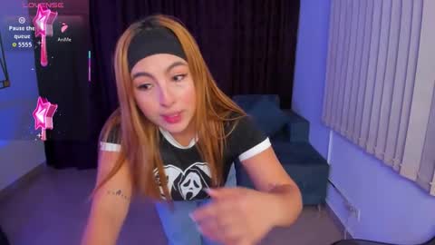 Snapshot of susyamis chatting on September 30, 3:34 am Susy online show from September 30, 3:34 am