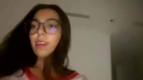 susyli online show from October 12, 3:47 pm