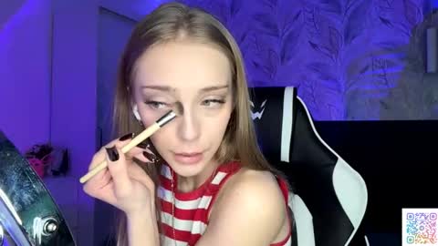 Jessica online show from November 19, 5:13 pm