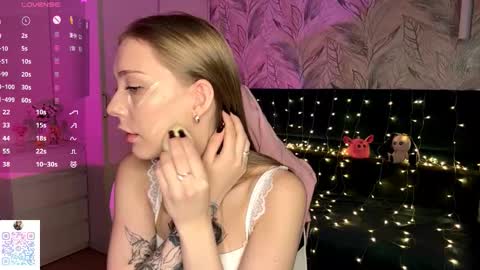 Jessica online show from November 30, 7:18 pm