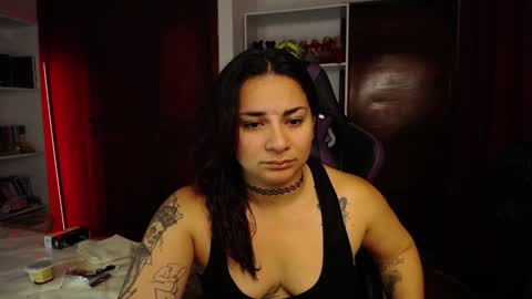 Susan   .. oo .. Independent Model online show from February 8, 10:19 pm