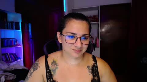 Susan   .. oo .. Independent Model online show from January 31, 10:10 pm