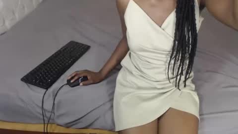 Suzy online show from March 30, 10:59 am