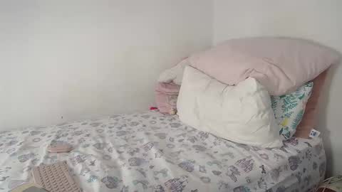 Snapshot of suzyitsstunning23 chatting on October 5, 3:22 am suzy online show from October 5, 3:22 am