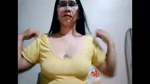 suzzie_hot online show from February 3, 11:53 am