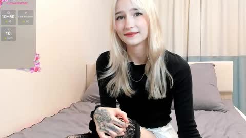 l1sa spears online show from September 18, 5:22 pm