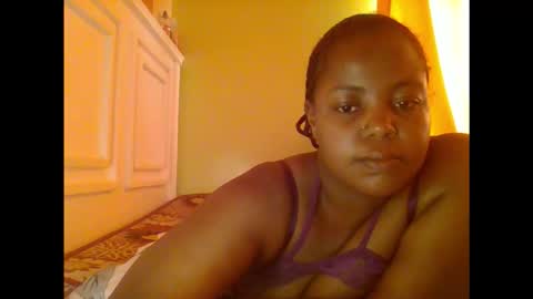 Snapshot of sweet52537 chatting on October 28, 6:30 am sweet52537 online show from October 28, 6:30 am