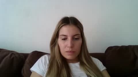Snapshot of sweet__alana chatting on March 11, 4:07 pm Sweet alana online show from March 11, 4:07 pm
