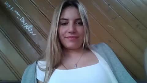 Sweet  alana online show from November 2, 9:40 pm