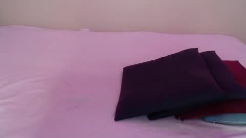 Snapshot of sweet_alica15 chatting on September 30, 7:19 pm Alice online show from September 30, 7:19 pm