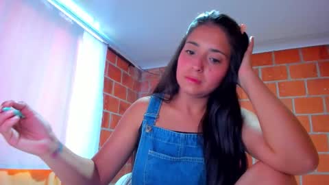 sweet and hot alaia online show from September 26, 12:58 pm