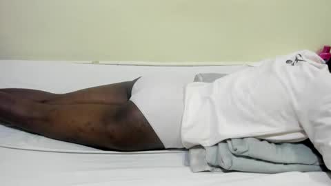 Snapshot of sweet_arya1 chatting on October 2, 6:40 am sweet_arya1 online show from October 2, 6:40 am