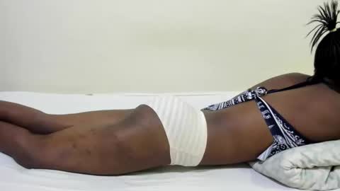 Snapshot of sweet_arya1 chatting on October 19, 8:11 pm sweet_arya1 online show from October 19, 8:11 pm