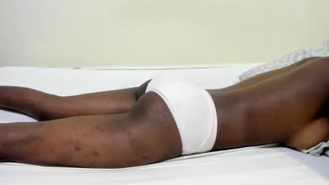 Snapshot of sweet_arya1 chatting on October 21, 8:13 pm sweet_arya1 online show from October 21, 8:13 pm