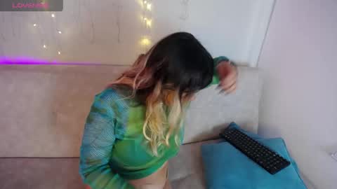 Bella Valery online show from April 18, 7:07 pm