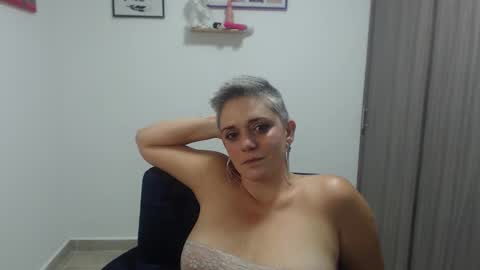 Bianca online show from September 11, 1:06 am