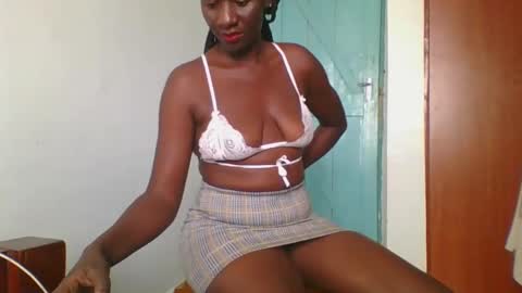 bella online show from January 6, 11:51 am