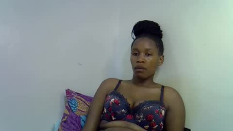 sweet_brown9 online show from October 9, 7:18 pm