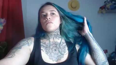 Bubbles online show from July 25, 1:01 am