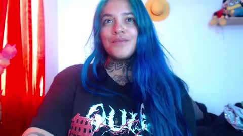 Bubbles online show from March 8, 9:51 pm