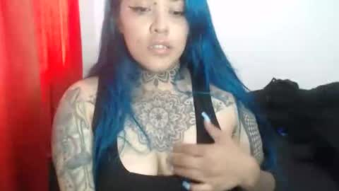 Snapshot of sweet_bubblee chatting on February 25, 8:32 pm Bubbles online show from February 25, 8:32 pm