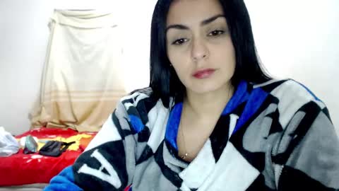 Snapshot of sweet_bunnyxx chatting on October 28, 4:07 am dulce online show from October 28, 4:07 am