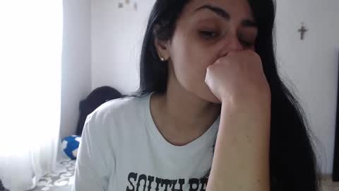 Snapshot of sweet_bunnyxx chatting on October 16, 7:38 pm dulce online show from October 16, 7:38 pm