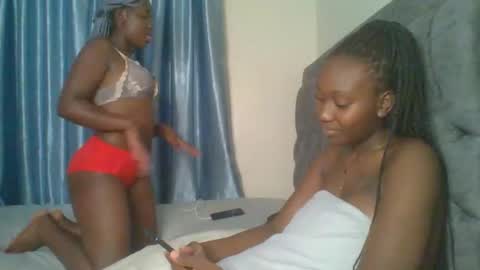 Camila online show from October 30, 3:02 pm