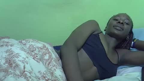 sweet_candie01 online show from February 6, 8:18 am