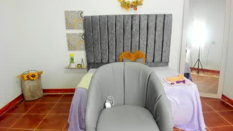 Cata online show from October 11, 11:58 am