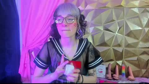  emmili  online show from December 26, 12:16 pm