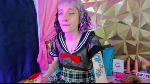  emmili  online show from January 3, 12:08 pm