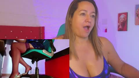 Snapshot of sweet_evans___ chatting on October 18, 6:38 am Sweet Evans online show from October 18, 6:38 am