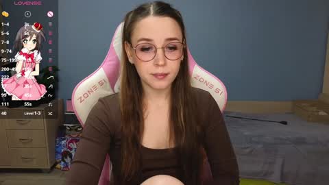 Snapshot of sweet_frosty chatting on December 26, 2:22 am Alice online show from December 26, 2:22 am