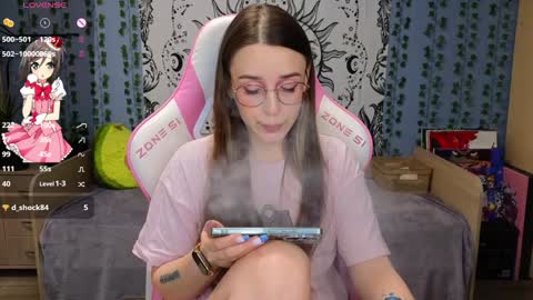 Snapshot of sweet_frosty chatting on January 14, 3:22 am Alice online show from January 14, 3:22 am