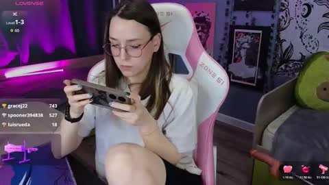 Alice online show from January 7, 4:49 am