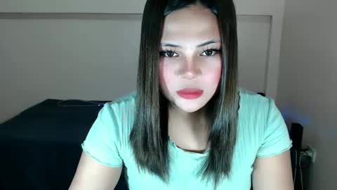 sophia daisy  online show from January 19, 9:34 pm