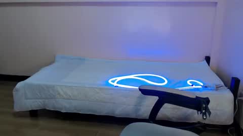 Snapshot of sweet_hard_queenxxx chatting on October 24, 12:17 am sophia daisy online show from October 24, 12:17 am