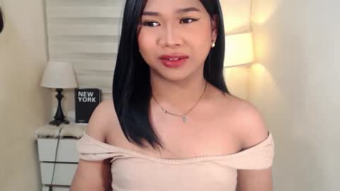 Snapshot of sweet_hoelly chatting on February 25, 7:20 am naughty shannel online show from February 25, 7:20 am