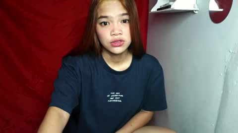 sweet_jeslyn online show from October 21, 2:04 am