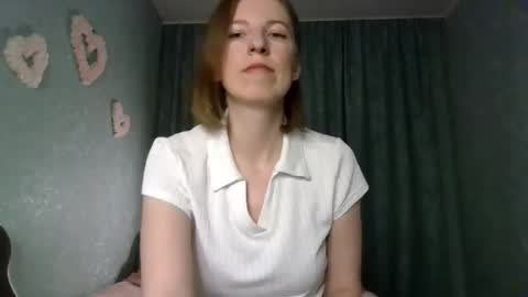 Snapshot of sweet_lilbunny chatting on October 13, 1:03 pm sweet_lilbunny online show from October 13, 1:03 pm