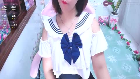 Snapshot of sweet_lily0 chatting on September 27, 11:01 pm Lily online show from September 27, 11:01 pm