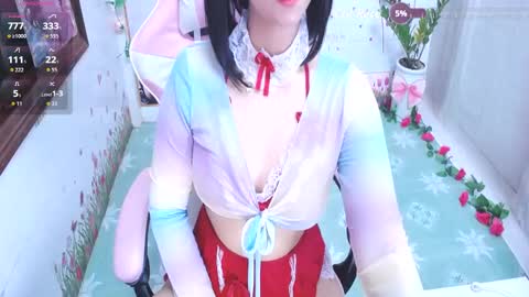 Snapshot of sweet_lily0 chatting on September 17, 6:28 pm Lily online show from September 17, 6:28 pm