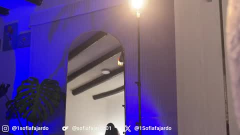 free            private online show from April 10, 11:44 pm