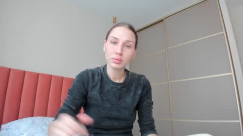 Sofi online show from February 8, 4:25 am