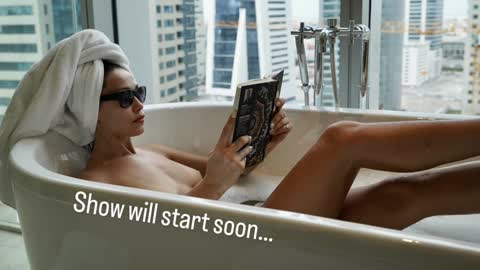 Snapshot of sweet_moan chatting on October 14, 8:50 am Dana online show from October 14, 8:50 am